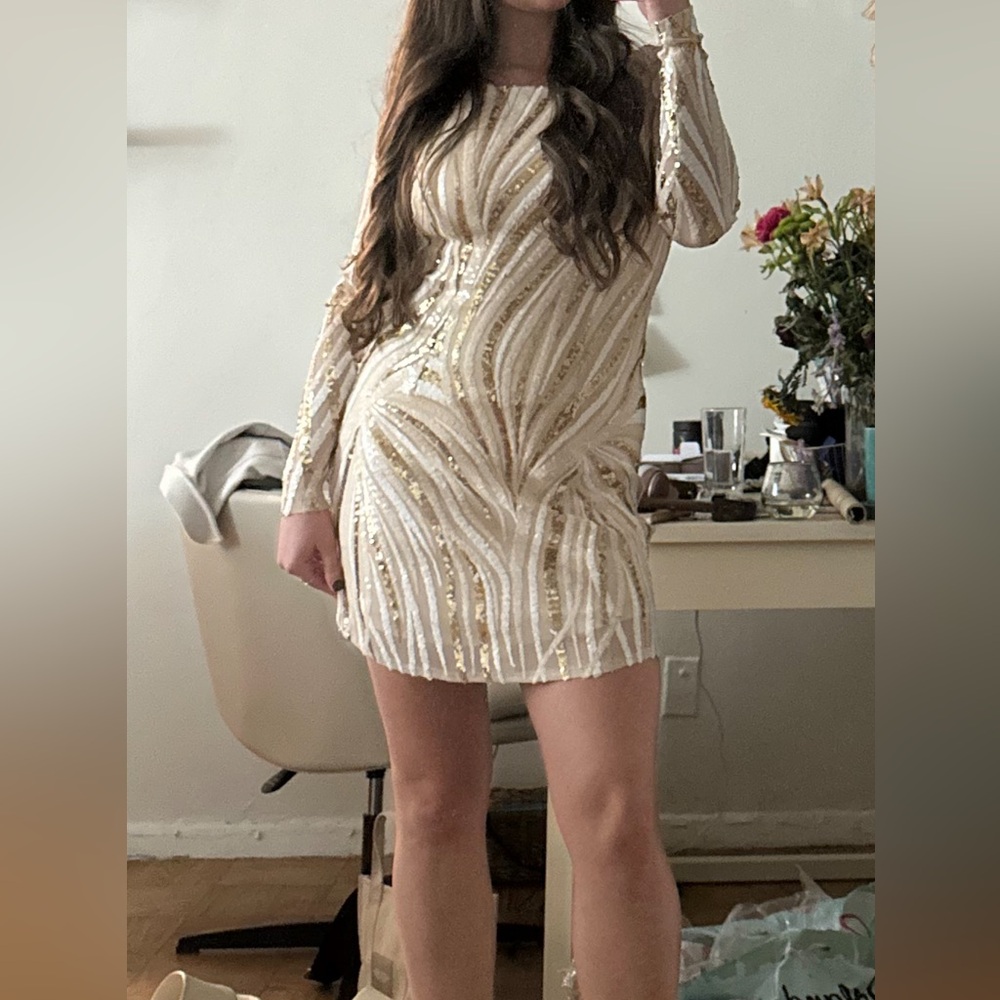 Selfie Leslie Gold and Cream Long Sleeve Dress
